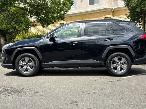 Used 2024 Toyota RAV4 XLE FWD image 8