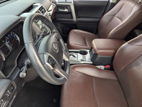 Used 2016 Toyota 4Runner Limited image 20