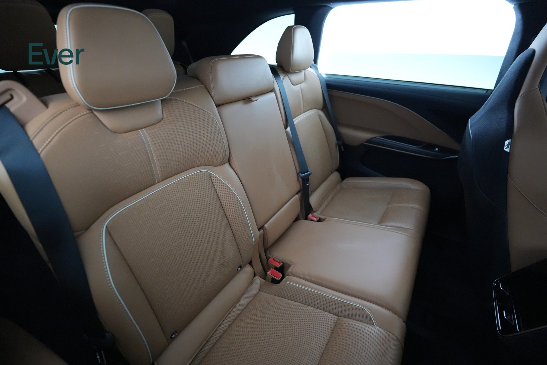 Used 2026 Lucid Gravity Dream AWD/4WD image 5