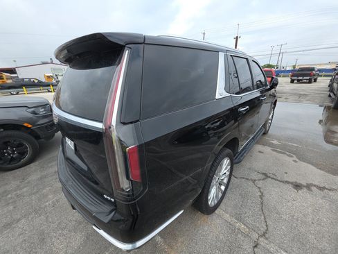 Used 2023 Cadillac Escalade Premium Luxury AWD/4WD image 6