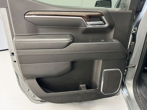 Used 2023 GMC Sierra 1500 Elevation image 27