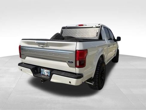Used 2018 Ford F150 Platinum w/ Equipment Group 701A Luxury AWD/4WD image 3