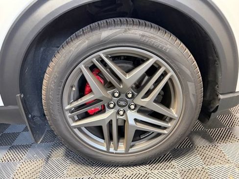 Used 2025 Ford Explorer ST AWD/4WD image 48