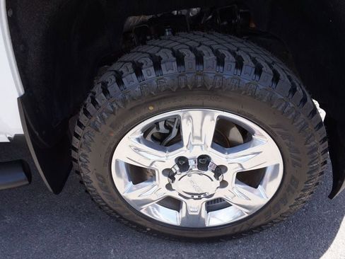 Used 2015 Chevrolet Silverado 2500 W/T AWD/4WD image 14