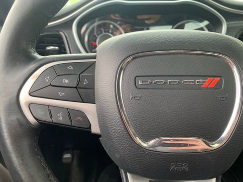 Used 2016 Dodge Challenger R/T Plus RWD image 9