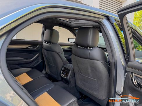 Used 2019 Cadillac CTS V w/ Luxury Package image 34