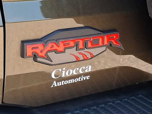 Used 2024 Ford Bronco Raptor AWD/4WD image 32