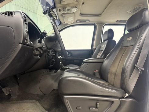Used 2007 Chevrolet TrailBlazer SS AWD/4WD image 15