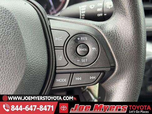 Used 2024 Toyota RAV4 LE image 22
