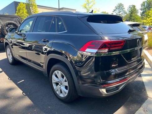 Used 2021 Volkswagen Atlas Cross Sport S FWD image 5