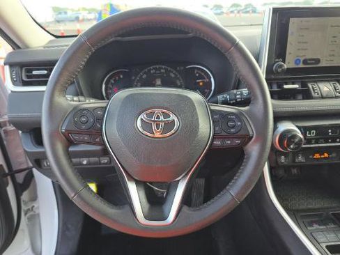 Used 2025 Toyota RAV4 XLE Premium w/ Weather Package FWD image 7