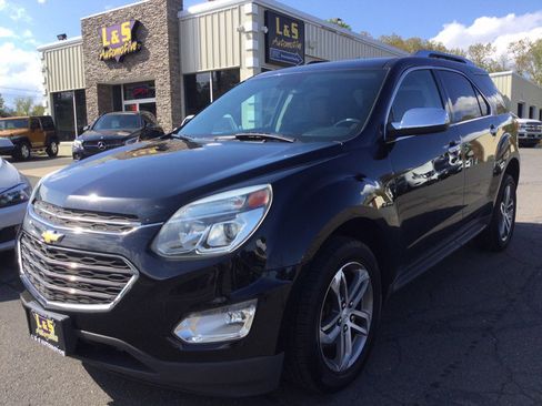 Used 2016 Chevrolet Equinox LTZ w/ Enhanced Convenience Package AWD/4WD image 1