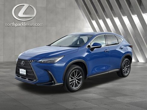 Certified 2025 Lexus NX 250 FWD w/ Premium Package image 3