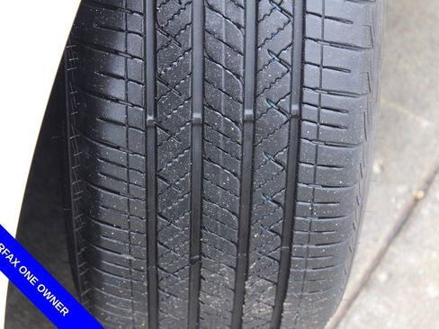 Used 2025 Toyota Sienna Platinum image 15