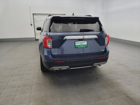Used 2020 Ford Explorer XLT w/ Equipment Group 202A image 6