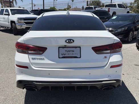 Used 2019 Kia Optima S FWD image 3