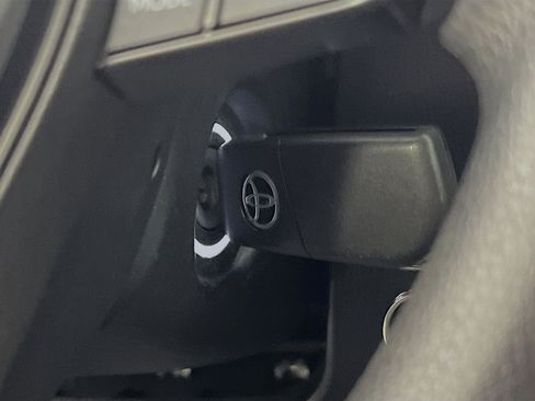 Used 2024 Toyota RAV4 LE image 23