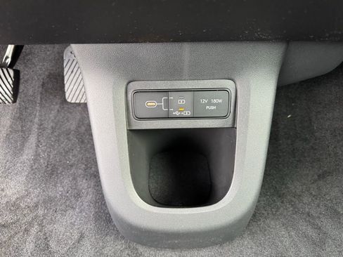 New 2025 Hyundai Ioniq 5 SEL image 25