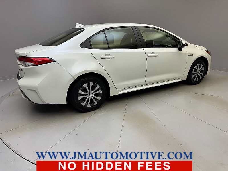 Used 2020 Toyota Corolla LE FWD image 5