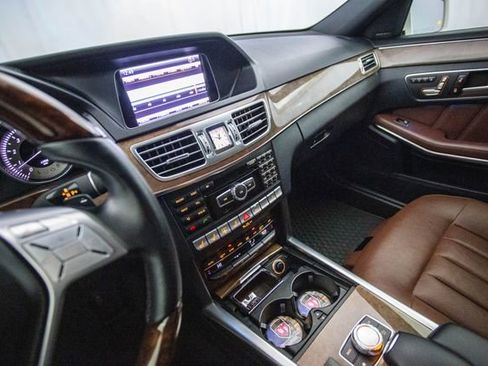 Used 2014 Mercedes-Benz E 350 4dr Sedan E350 RWD image 51