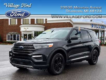 Certified 2022 Ford Explorer XLT w/ Equipment Group 202A