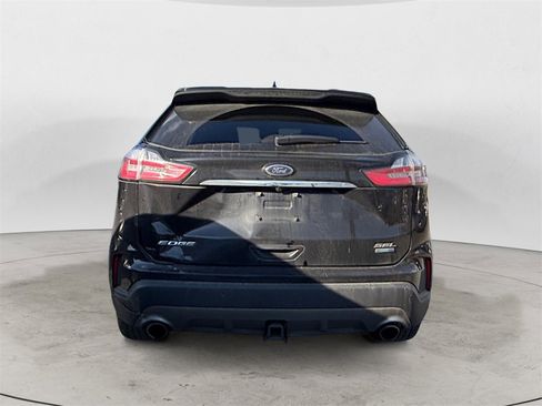 Used 2020 Ford Edge SEL w/ Convenience Package image 3
