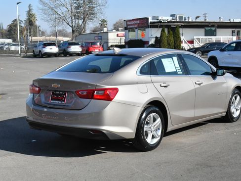 Used 2023 Chevrolet Malibu LT image 8