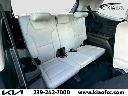 Certified 2024 Kia Telluride S w/ S Sunroof Package image 21