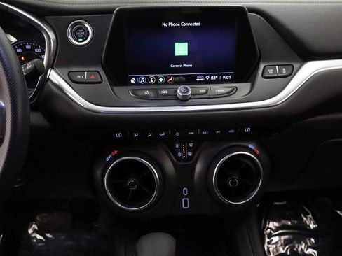 Used 2021 Chevrolet Blazer LT FWD image 28