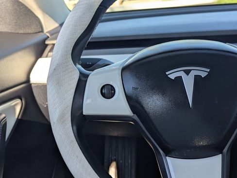 Used 2019 Tesla Model 3 Long Range image 25
