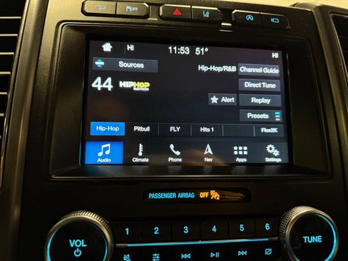 Used 2018 Ford Expedition Max Platinum image 40