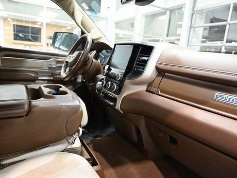 Used 2019 RAM 1500 Laramie image 14