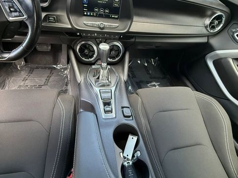 Used 2019 Chevrolet Camaro LT RWD image 18
