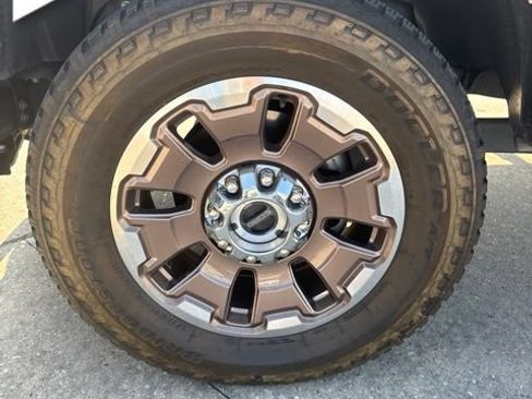 Used 2024 Ford F250 King Ranch w/ FX4 Off-Road Package AWD/4WD image 3