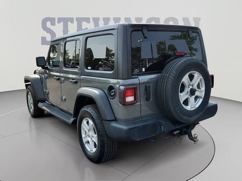 Used 2021 Jeep Wrangler Unlimited Sport AWD/4WD image 3