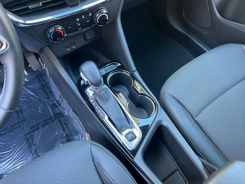 Used 2025 Buick Encore GX Preferred image 37