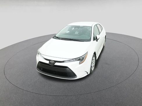 New 2026 Toyota Corolla LE image 16