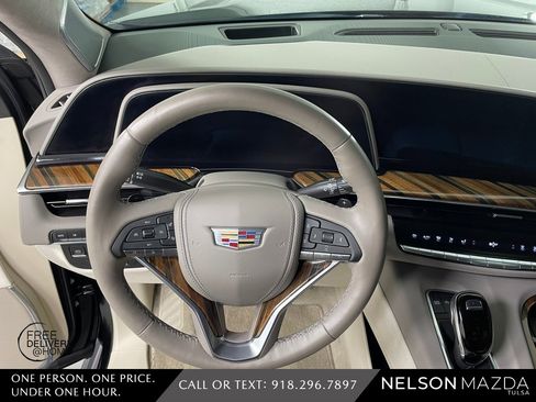 Used 2022 Cadillac Escalade Sport Platinum w/ Heavy-Duty Trailer Package image 23