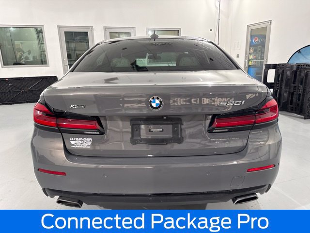 Used 2021 BMW 530i xDrive w/ Premium Package AWD/4WD image 8