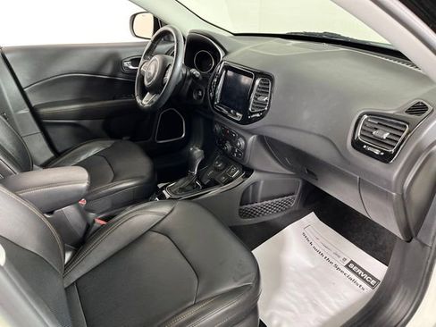 Used 2020 Jeep Compass Limited image 45