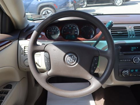 Used 2007 Buick Lucerne CX FWD image 14