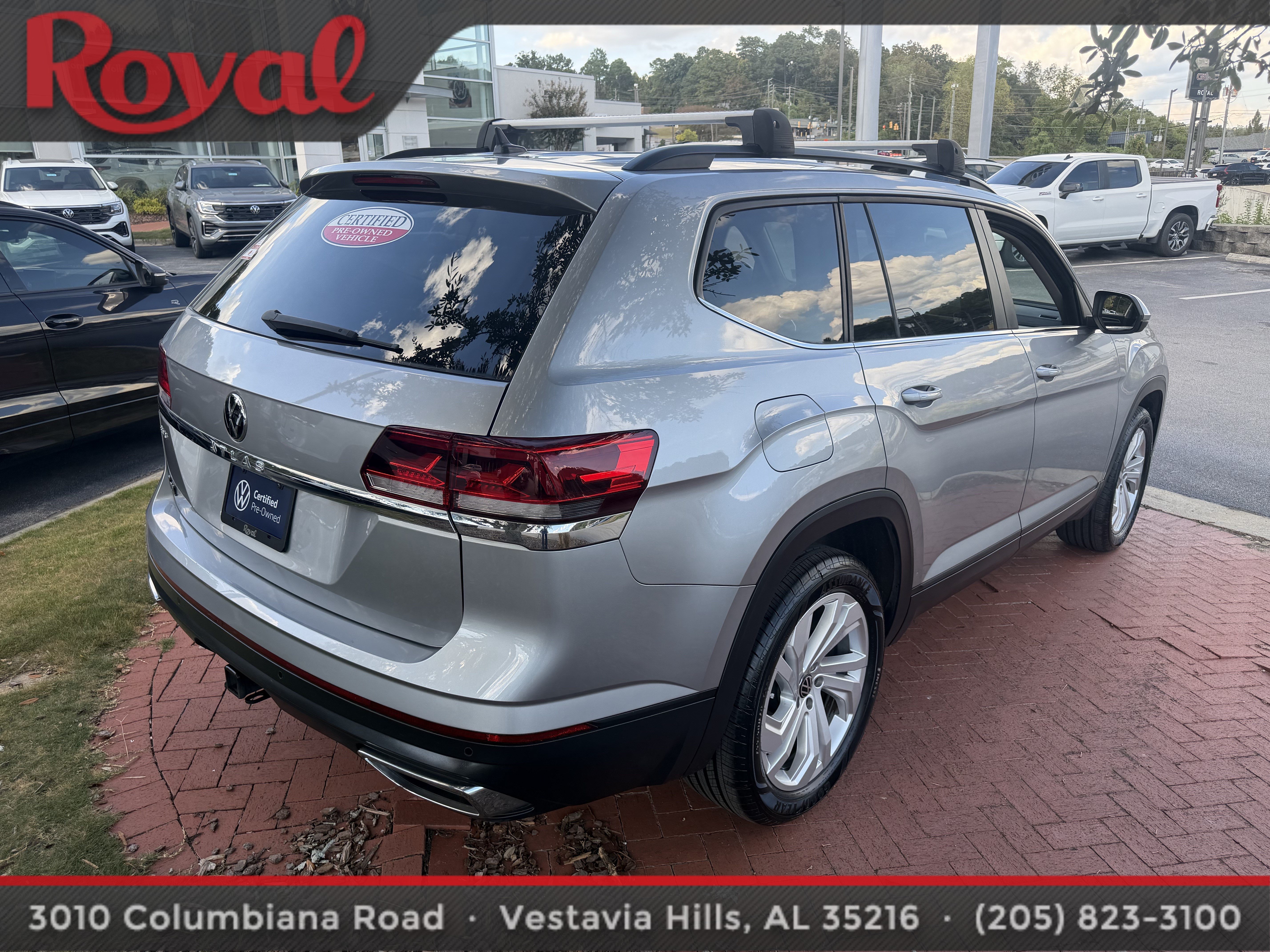Certified 2023 Volkswagen Atlas SE FWD image 17