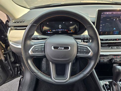 Used 2022 Jeep Compass Limited w/ Elite Group image 32
