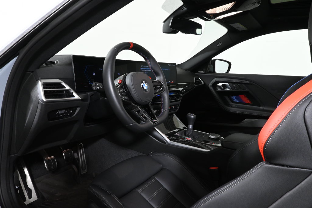 Used 2026 BMW M2 w/ Lighting Package RWD image 4