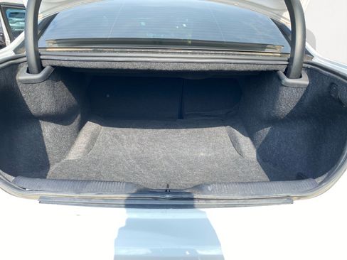 Used 2015 Dodge Charger SE w/ Sport Appearance Group image 12