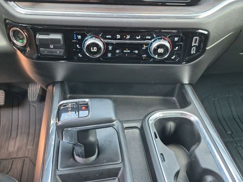 Used 2023 GMC Sierra 1500 SLT w/ SLT Premium Package AWD/4WD image 26