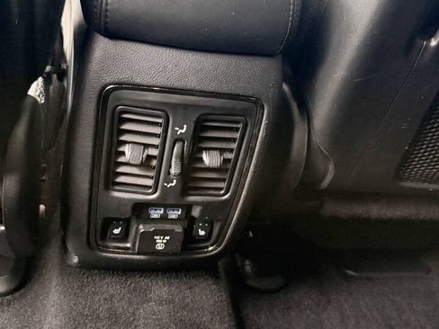 Used 2019 Dodge Durango R/T AWD/4WD image 28