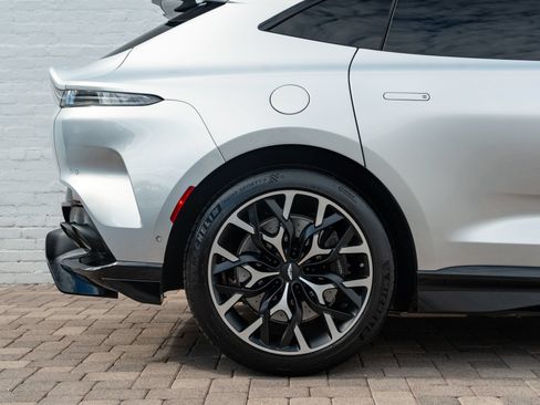 Used 2023 Aston Martin DBX 707 AWD/4WD image 13