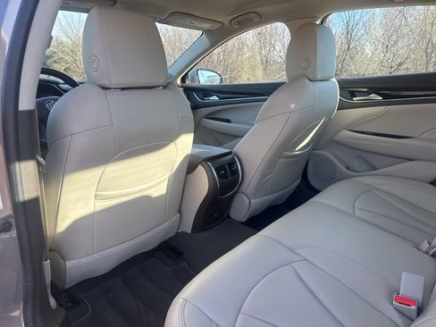 Used 2017 Buick LaCrosse Preferred image 31