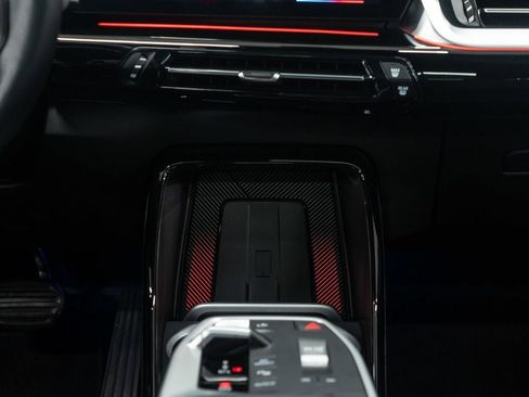 Used 2025 BMW X2 xDrive28i image 24